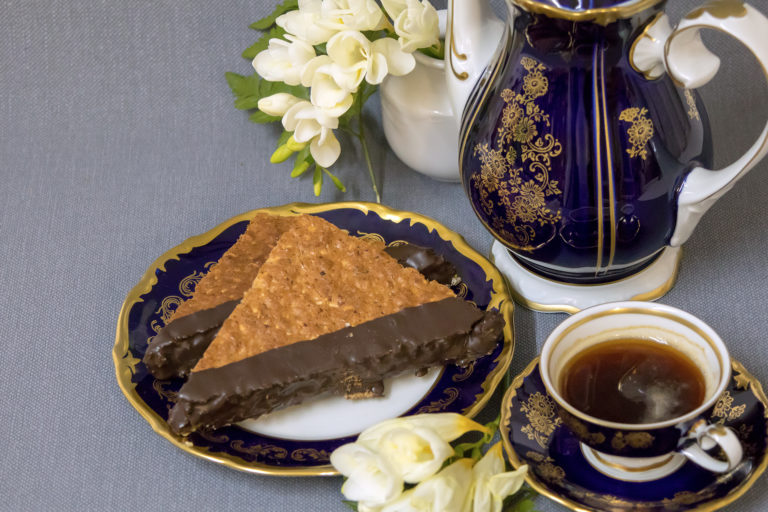 Landbäckerei Koch - Kaffee und Kleingebäck: Nussecken